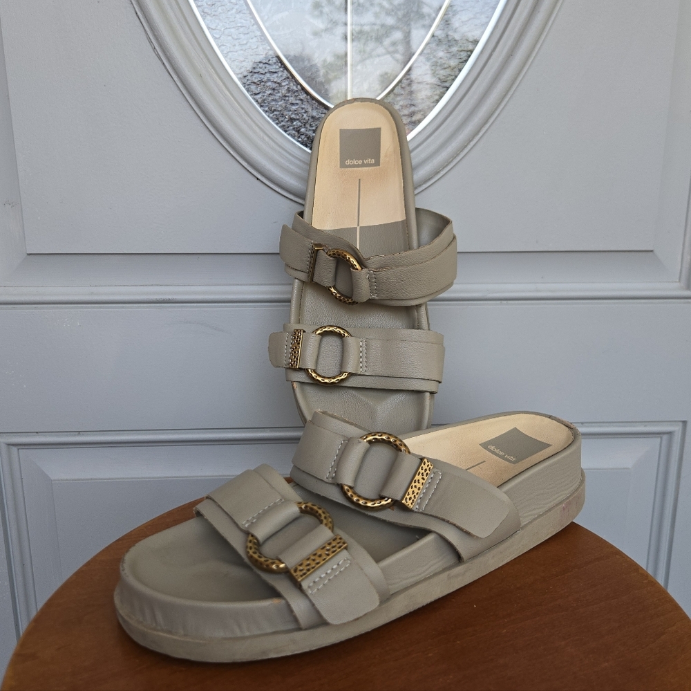 Dolce Vita Soya Platform Sandal